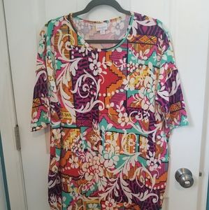 Lularoe shirt size medium